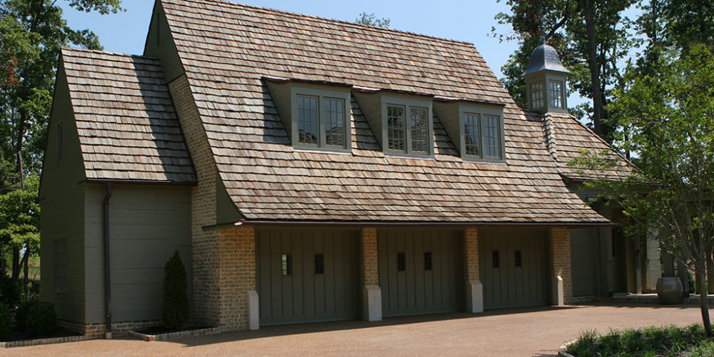 Three Car Garage